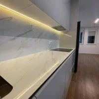 کاغذدیواری کناف لمینت کفپوش