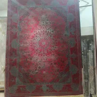 فرش قرمز لاکی