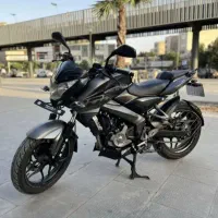 موتور ns 200