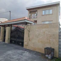 واحد۱۳۰متری فول امکانات