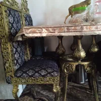 میز غذا خوری زیبا آلیاژ آلومینیوم