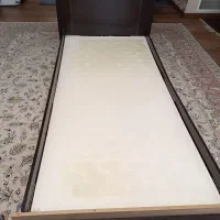 تخت ساده