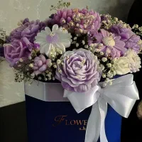 باکس گل شمعی هدیه ماندگار