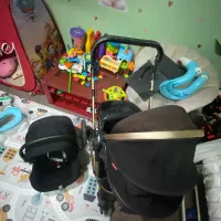 کالسکه ، کریر و تخت کنار مادر