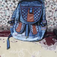 تعدادی کوله پشتی
