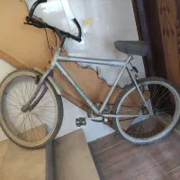 یک عدوچرخه کوهستان