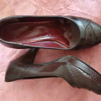 کفش های  زنانه ۱۸۰ ت