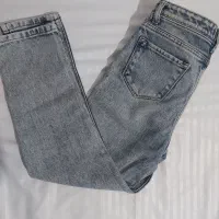 شلوار لی ترند نوی نو سایز و قد در عکس ها هست