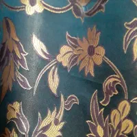 دو عدد پرده با والن در عرض دو متر طول سه متر سالم
