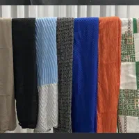 تعدادی شال به قیمت ۱۵۰مجلسی ساده یکجا ۳۰عدد