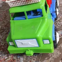 کامیون اسباب بازی