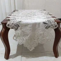 رو میز عسلی
