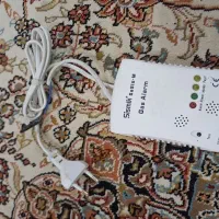 تعدادی وسیله برقی و کامپیوتری