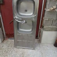 سینک دو قلو به همراه شیر اب