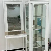 آینه و بوفه فلزی در حد نو