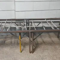 تخت آهنی
