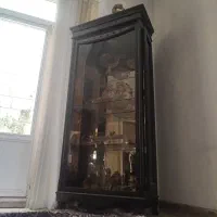 بوفه یا ویترین چوبی