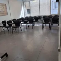 اجاره کلاس درس و فضای آموزشی|اجارهٔ کوتاه‌مدت دفتر کار و فضای آموزشی|تهران, کوی فردوس|دیوار