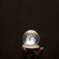 گوی شیشه ای چراغ دار