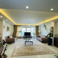 ۱۳۰ متر آپارتمان طبقه ۴ /نوشهر محدوده میدان ولیعصر