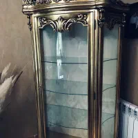 بوفه ( ویترین ) تمام چوب طرح سلطنتی