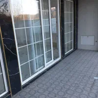 به تعدادی استادکار برای کاشی کاری