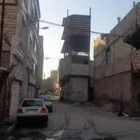 آپار تمان نیمه کاره سه طبقه رو پیلوت