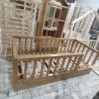 تخت کف نمایشگاه