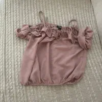بلوز به رنگ صورتی چرک