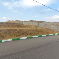 زمین نیاوران