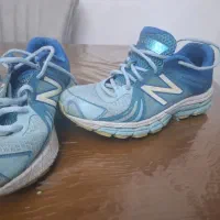اسیکس . نیوبالانس
