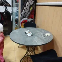 میز و صندلی
