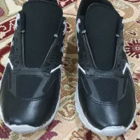 یه جفت کتانی 39