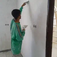 نقاشی ساختمان و کاغذ دیواری