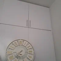 ساعت شیشه بزرگ