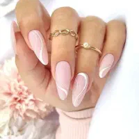 تخفیف ویژه کاشت و ترمیم ناخن بمناسبت جا به جایی