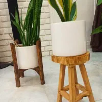 تولیدی استند و پایه گلدان