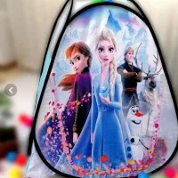 میز تحریر و چادر مسافرتی