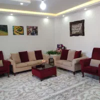 مبل ۷ نفره + ۹ کوسن + میز وسط