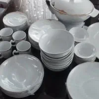 سرویس چینی 12 نفره لاریون زرین اصفهان 84 پارچه