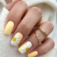 استخدام دستیار ناخن و ناخنکار