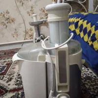 استان تهران میدان ارغوان گل محمدی شرقی