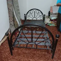 تخت تک نفره فلزی
