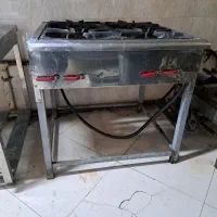 وان سینک بزرگ و اجاق گاز و آبچکان و میز قیمت مناسب