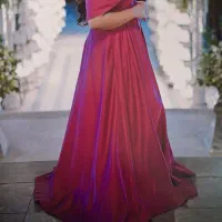 لباس مجلسی دخترونه سایز ۴۲تا ۴۴ میخوره سالم