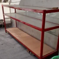 میز ویترین مغازه