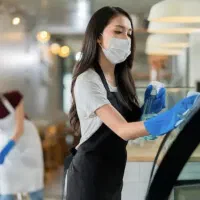 استخدام انجام امور منزل