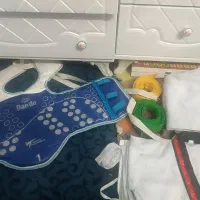 لباس کاراته با کمربند با هوگو
