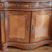 کنسول چوبی