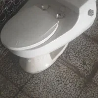 توالت فرنگی بزرگ